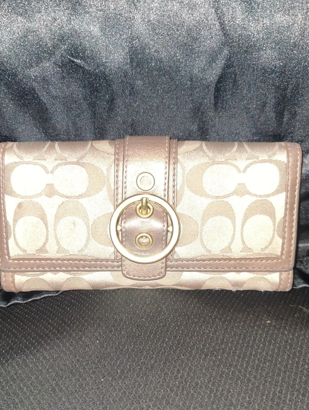Coach Beige Signature Canvas Continental Wallet • Gold Ring Buckle  (8
